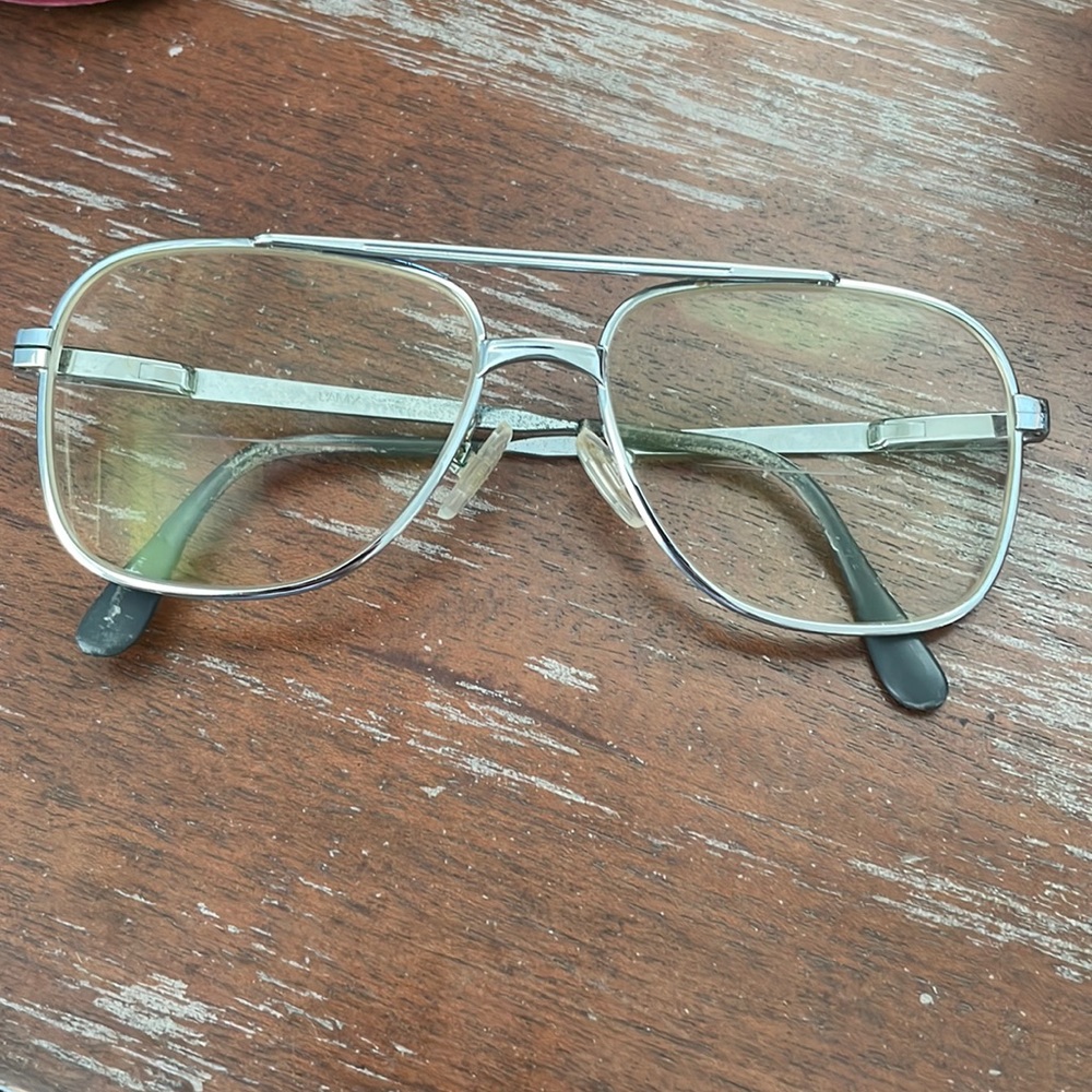 L’Amy silver eyeglasses